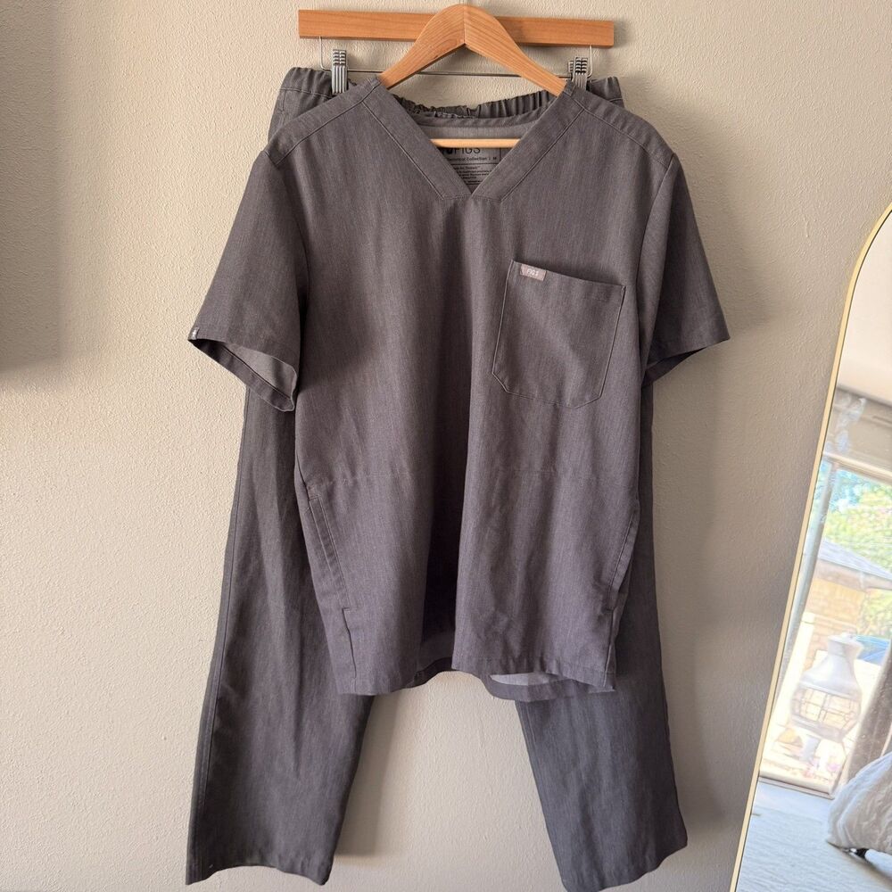 Figs Medical Scrubs Set Technical top and Pisco straight leg pant graphite